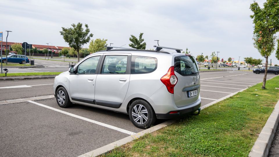 Inchirieri AUTO Oradea